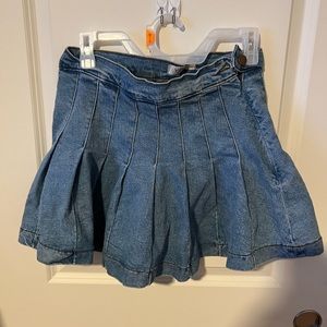 Denim pleated mini skirt